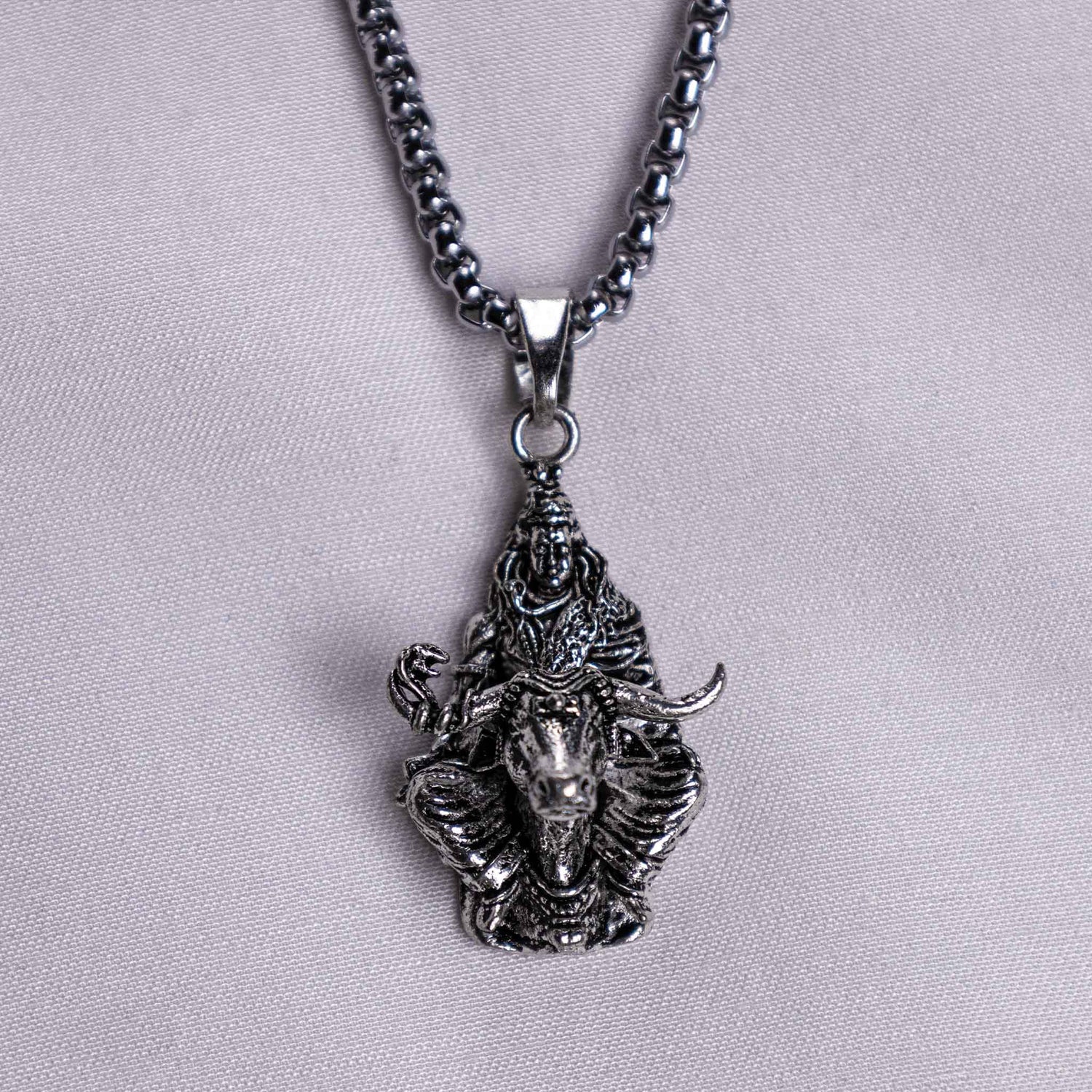 Shiv ji with Nandi Pendant