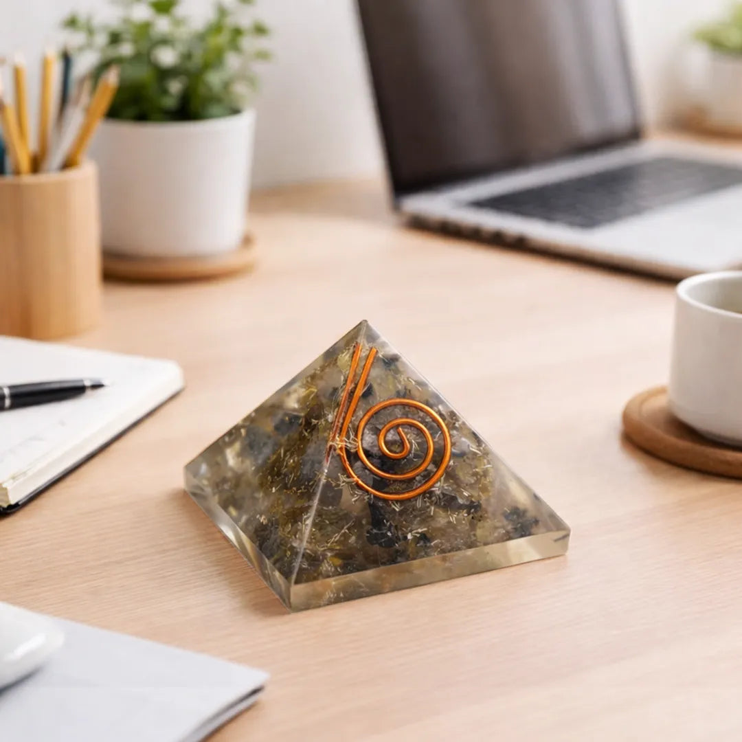 Labradorite Pyramid – Protection, Intuition & Spiritual Growth Crystal