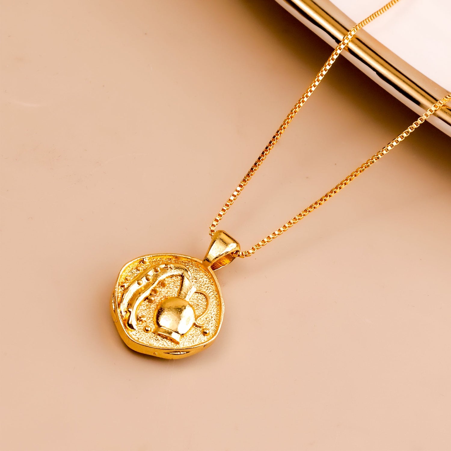 Aquarius Zodiac Sing Gold Plated Pendant