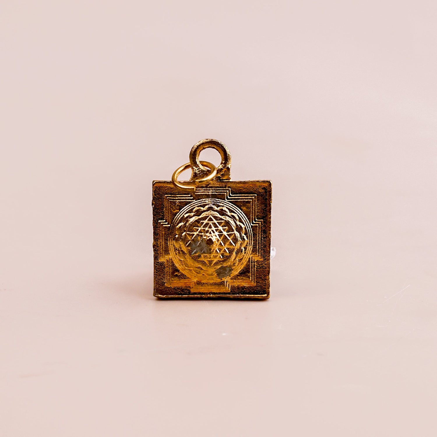 Pendant Shree Yantra Golden