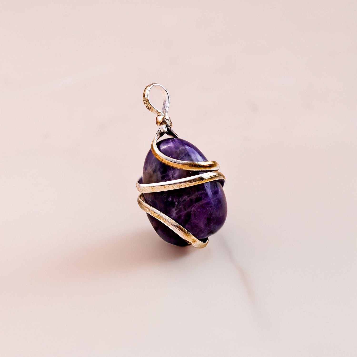 Amethyst Wrapping Pendant: Emotional Healing & Stress Relief