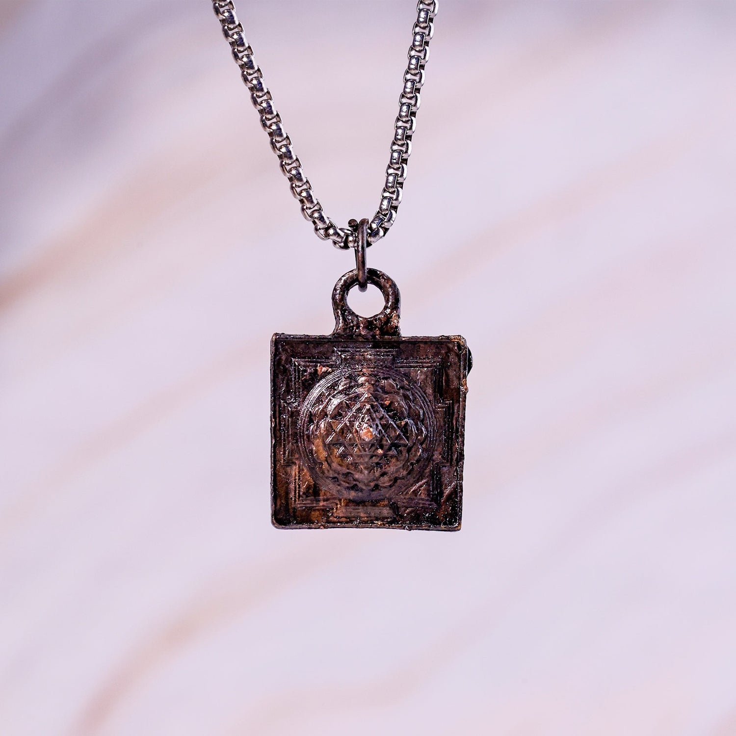 Pendant Shree Yantra Black