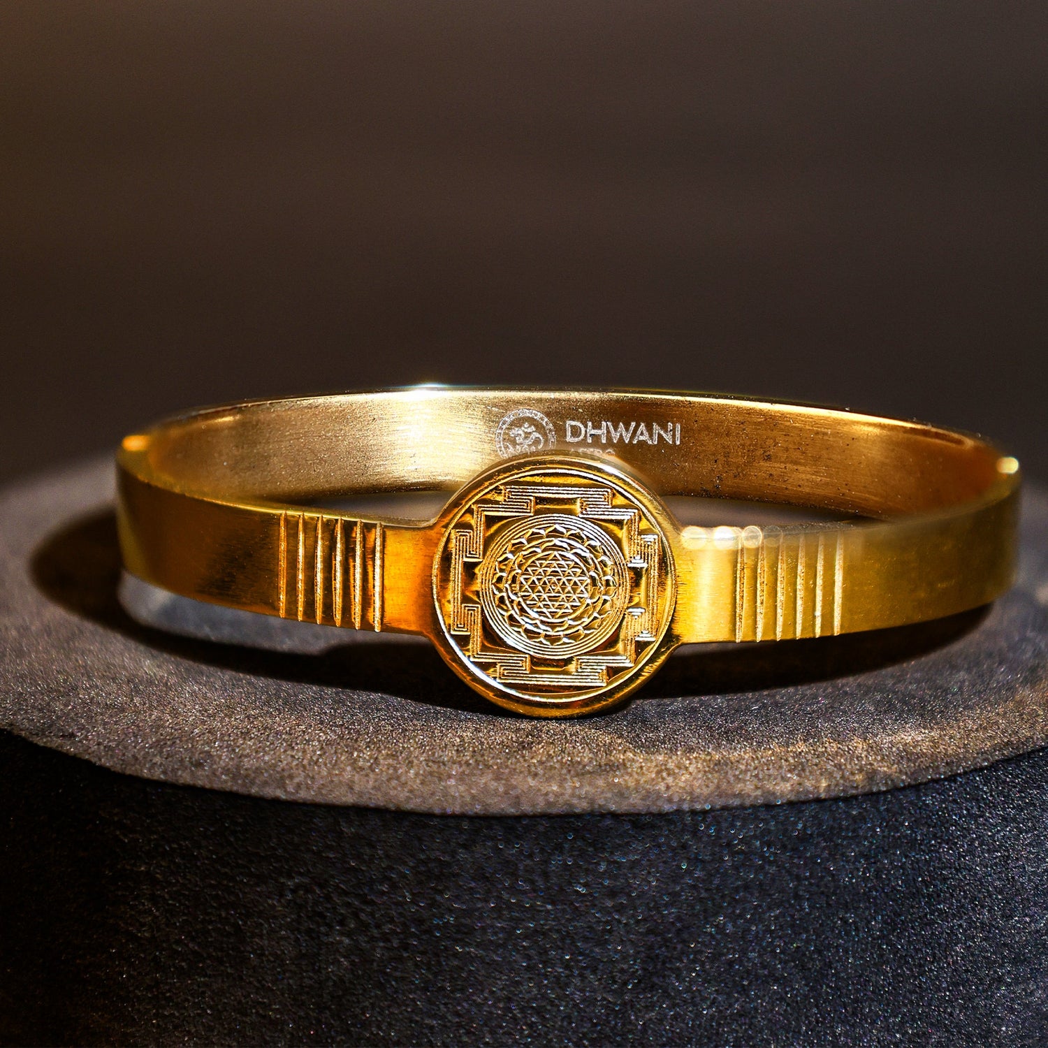 Shree Yantra Kada – IGP Gold Plated Spiritual Kada for Wealth