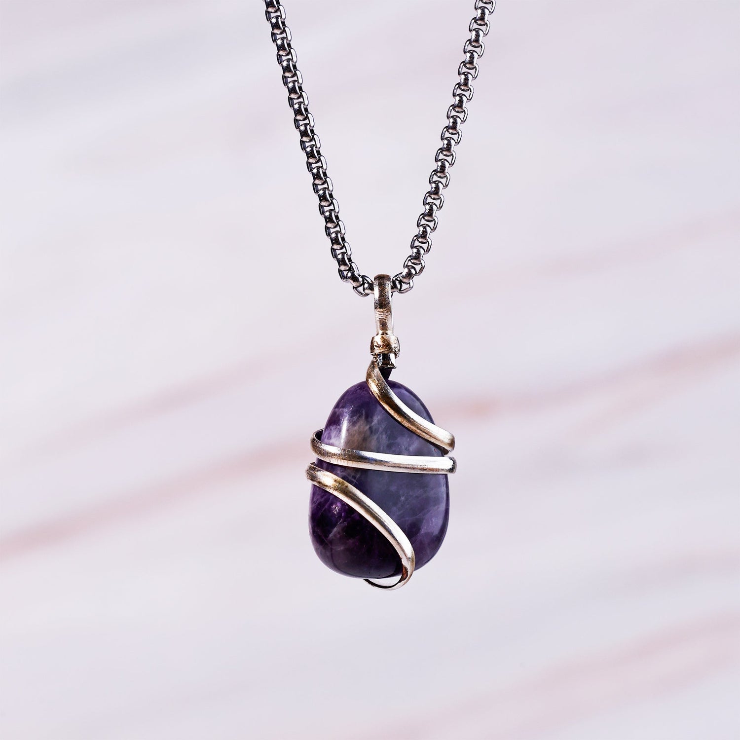 Amethyst Wrapping Pendant: Emotional Healing & Stress Relief